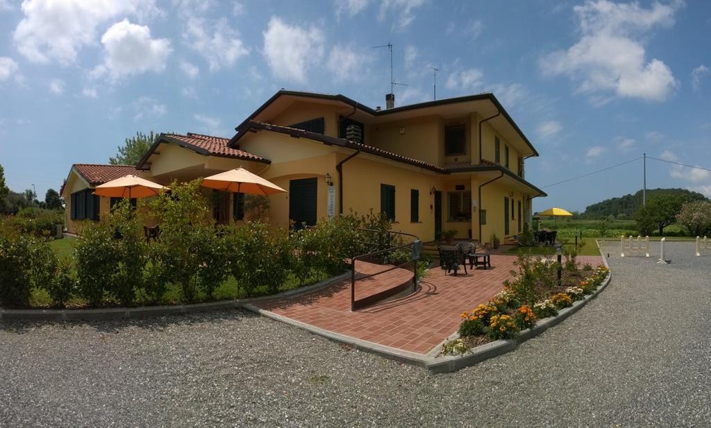 Hotel Cecco Di Nara à Massarosa Extérieur photo